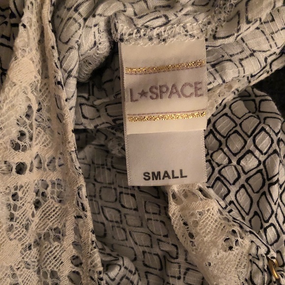 L SPACE SCANDALOUS SKIN ROMPER - Picture 6 of 7